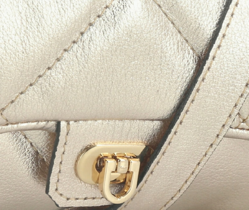 Bolsa Cristina